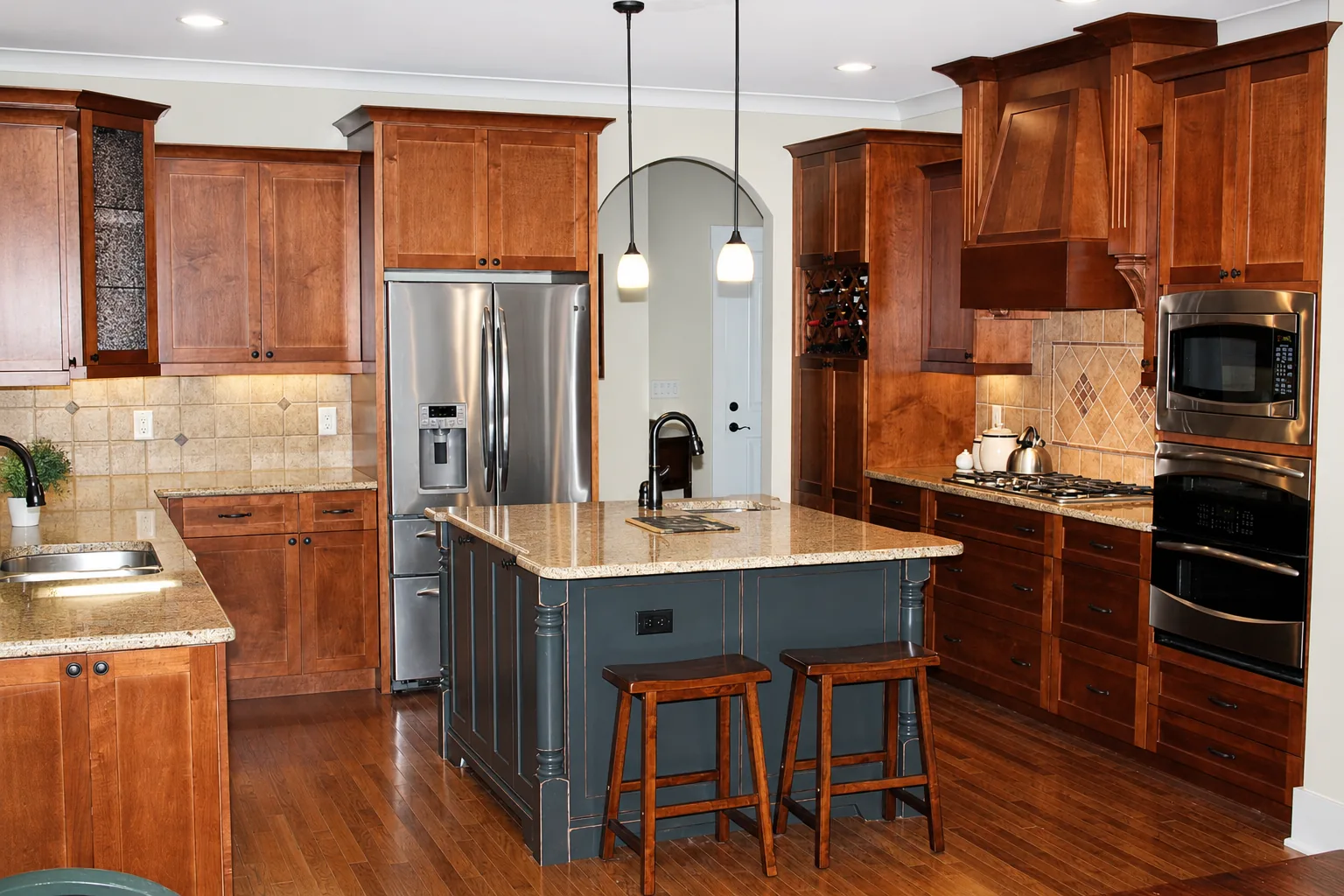 Custom kitchen in a custom home built by Higgins Building Group in Western North Carolina
