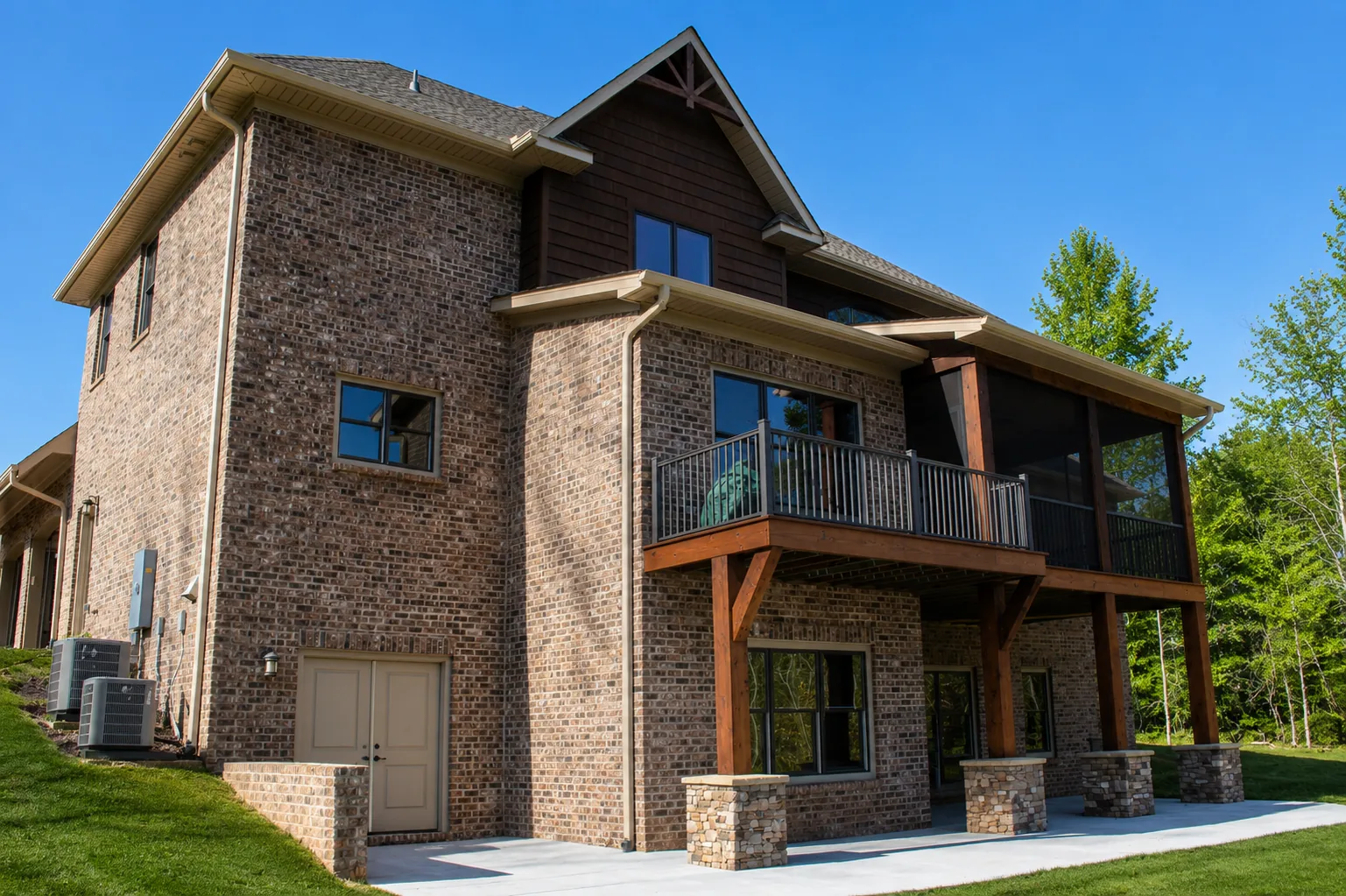 Custom luxury home rear exterior built by Higgins Building Group in Western North Carolina